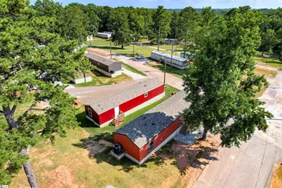 106 Woodlawn Drive, Abbeville, SC 29620 - Photo 2