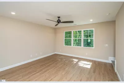 107 Elcon Drive, Greer, SC 29650 - Photo 4