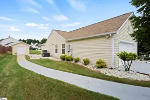 175 Bonnie Woods Dr, Greenville, SC 29605 - Photo 28