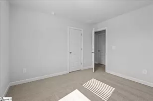 666 Cozy Blf Rd, Spartanburg, SC 29301 - Photo 18