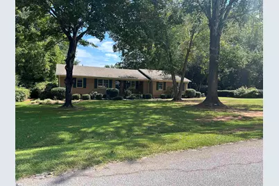 101 Sumter Street, Clinton, SC 29325 - Photo 1