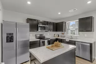 33 High Pne Trl, Greenville, SC 29617 - Photo 2