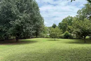 61 Meadowland Dr, Fountain Inn, SC 29644 - Photo 2