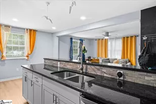 4 Melrose Rd, Greenville, SC 29605 - Photo 10