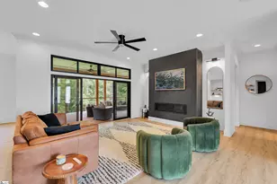 308 Braxton Meadow Dr, Simpsonville, SC 29681 - Photo 2