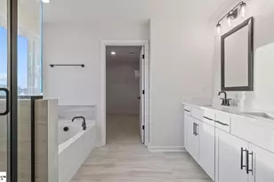 421 Fiery Rd, Greenville, SC 29607 - Photo 30