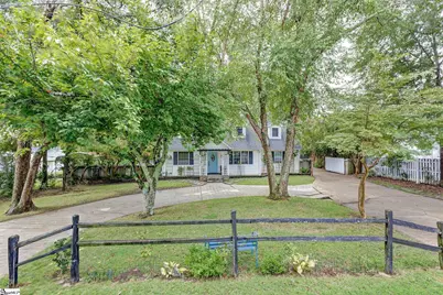 2 Robinson Road, Taylors, SC 29687 - Photo 1