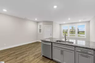 275 Dalmatian Dr, Spartanburg, SC 29307 - Photo 12