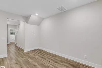 275 Dalmatian Drive, Spartanburg, SC 29307 - Photo 14