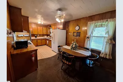 107 Pine Road, Laurens, SC 29360 - Photo 16