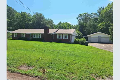 107 Pine Road, Laurens, SC 29360 - Photo 2