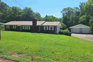 107 Pine Rd, Laurens, SC 29360 - Photo 2