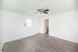 41 Gosnell Ave, Inman, SC 29349 - Photo 8