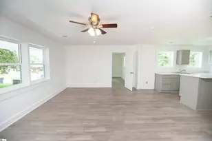 41 Gosnell Ave, Inman, SC 29349 - Photo 4