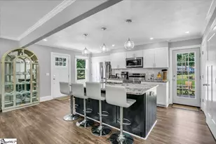 606 Davenport Rd, Simpsonville, SC 29680 - Photo 8