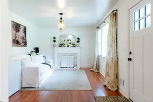 14 Circle Dr, Greenville, SC 29617 - Photo 2