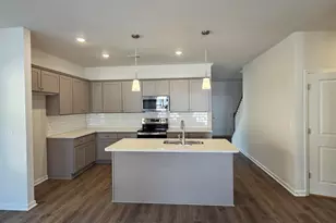 402 Dodger Ave, Chesnee, SC 29323 - Photo 10