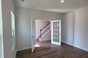 402 Dodger Ave, Chesnee, SC 29323 - Photo 6