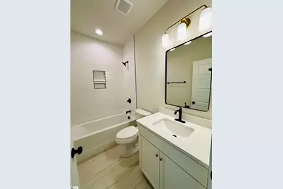 9 Hawthorne Lane #Unit 105, Greenville, SC 29605 - Photo 34