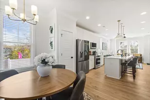 9 Hawthorne Ln, Greenville, SC 29605 - Photo 32