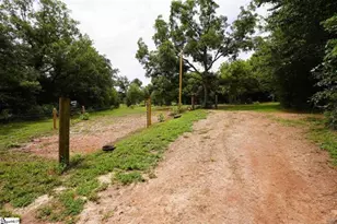 3961 Forrester Rd, Greer, SC 29651 - Photo 18