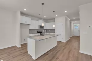 2033 Halton Oaks Dr, Spartanburg, SC 29303 - Photo 10