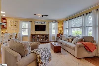 200 Cardinal Drive, Taylors, SC 29687 - Photo 14