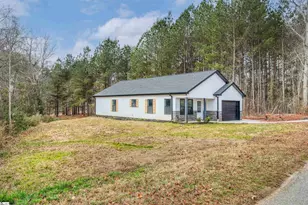 203 Ridgecrest Way, Williamston, SC 29697 - Photo 2