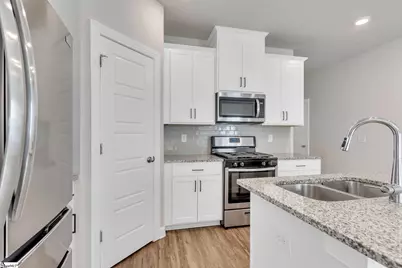 106 Telford Drive, Greenville, SC 29617 - Photo 4