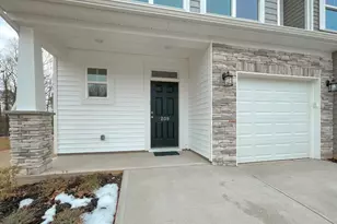 209 Spartina Ct, Spartanburg, SC 29307 - Photo 2