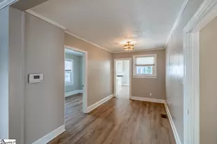 131 S Cleveland Park Dr, Spartanburg, SC 29303 - Photo 6