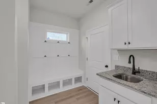 151 Hunter Ridge Dr, Boiling Springs, SC 29316 - Photo 10