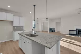 151 Hunter Ridge Dr, Boiling Springs, SC 29316 - Photo 8