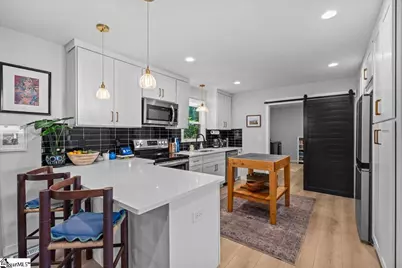 31 Sherman Lane, Greenville, SC 29605 - Photo 12