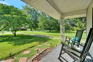 107 Forest Dr, Laurens, SC 29360 - Photo 6