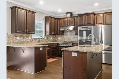 708 Carolyn Drive, Clinton, SC 29325 - Photo 10