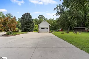 733 Willard Rd, Greenwood, SC 29649 - Photo 32