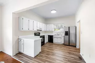 41 Allen St, Greenville, SC 29605 - Photo 10