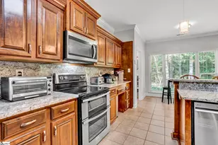 36 Prince Williams Ct, Simpsonville, SC 29681 - Photo 6