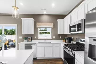 135 Randwick Lane, Greer, SC 29651 - Photo 8