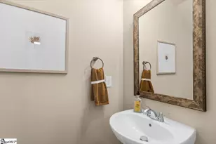 135 Randwick Ln, Greer, SC 29651 - Photo 6