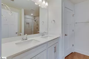 71 Mardale Ln, Greenville, SC 29609 - Photo 24