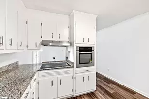 100 Swinton Dr, Greenville, SC 29607 - Photo 4