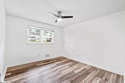 100 Swinton Drive, Greenville, SC 29607 - Photo 16