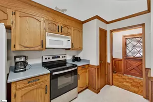 291 Dean Rd, Greer, SC 29651 - Photo 16