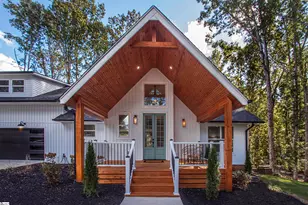 209 Gerald Dr, Simpsonville, SC 29681 - Photo 2