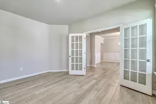 142 Magnolia St, Woodruff, SC 29388 - Photo 6