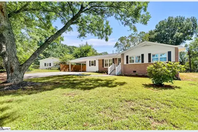 203 Fernwood Circle, Anderson, SC 29626 - Photo 2