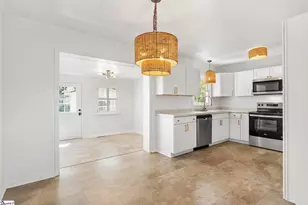 203 Fernwood Cir, Anderson, SC 29626 - Photo 6