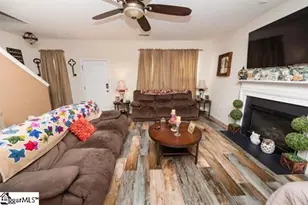 267 Castleton Cir, Boiling Springs, SC 29316 - Photo 6